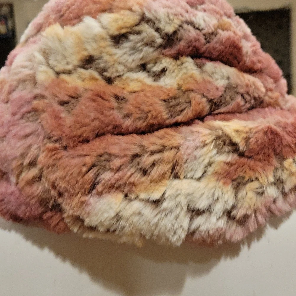 Anthropologie Remy  faux fur stole scarf - Picture 5 of 11